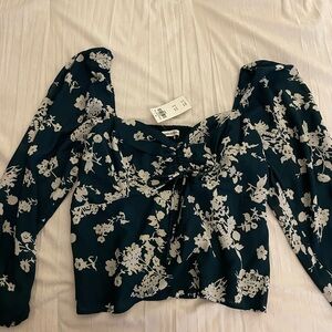 Abercrombie & Fitch Emerald Green and White Floral Blouse